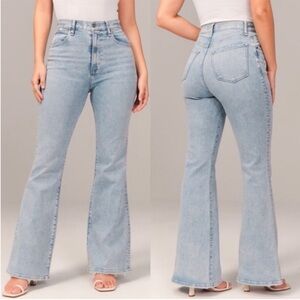 Abercrombie & Fitch The Flare Ultra High Rise Jeans Light Wash Stretch Size 6